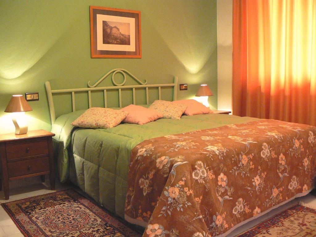 تورو سول تراسيمينو B&B Villa Sensi الغرفة الصورة