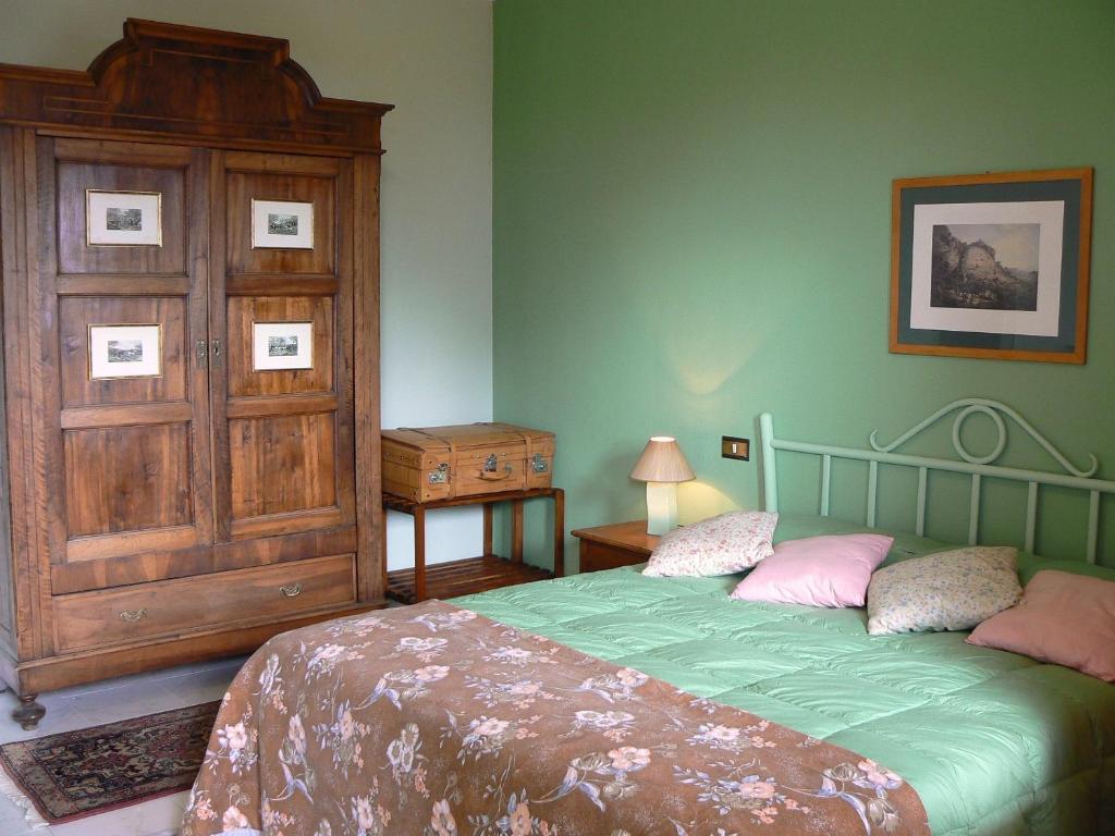 تورو سول تراسيمينو B&B Villa Sensi الغرفة الصورة